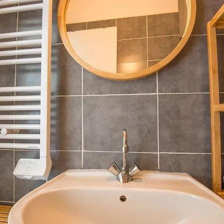Le Petit Cosy Apartment Angers Exterior photo